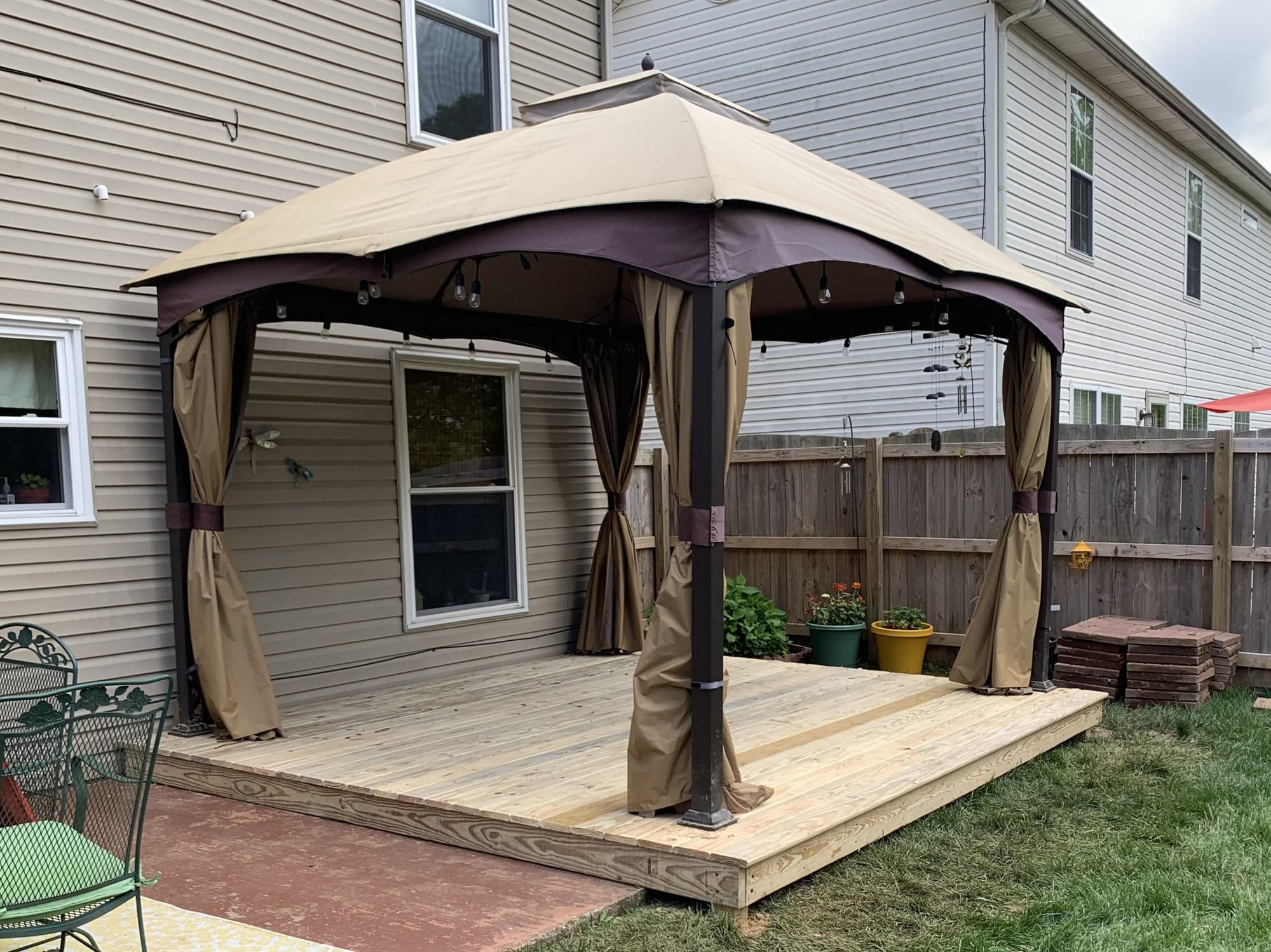 After: fence project by Big Blue Fence and Deck