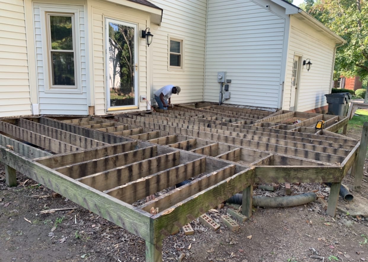 Custom fence project in Fayette County KY by Big Blue Fence and Deck